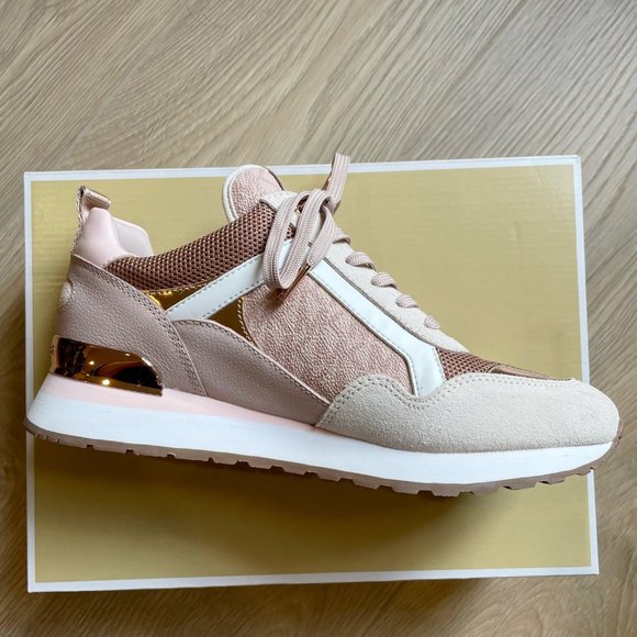 NWT Michael Kors Wilma Suede and Logo Trainer Soft Pink - Picture 4 of 13